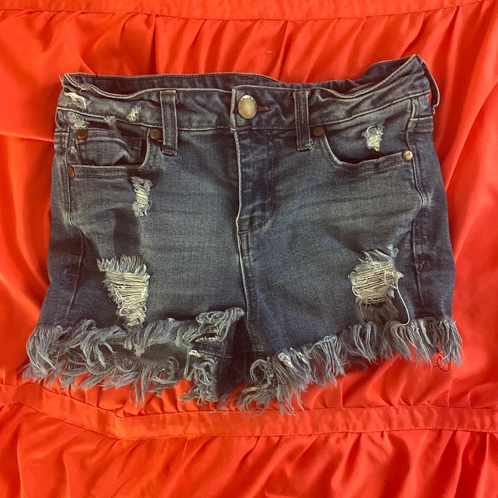 Denim frayed shorts